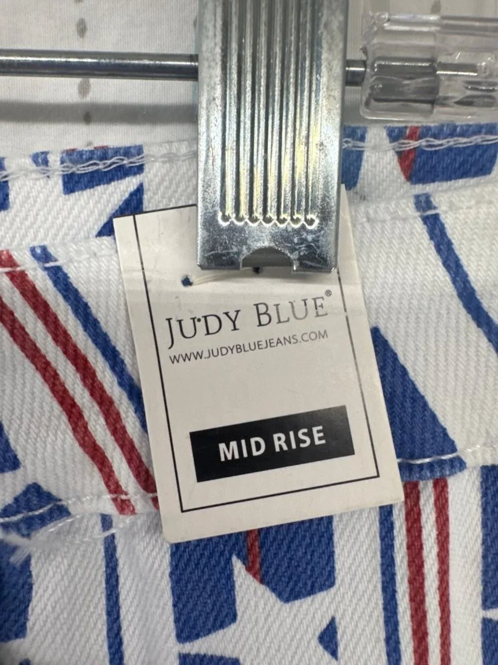 Judy Blue Women Short Sz XL Red/White/Blue Stars&Stripes Americana Patriotic NWT - Picture 4 of 16